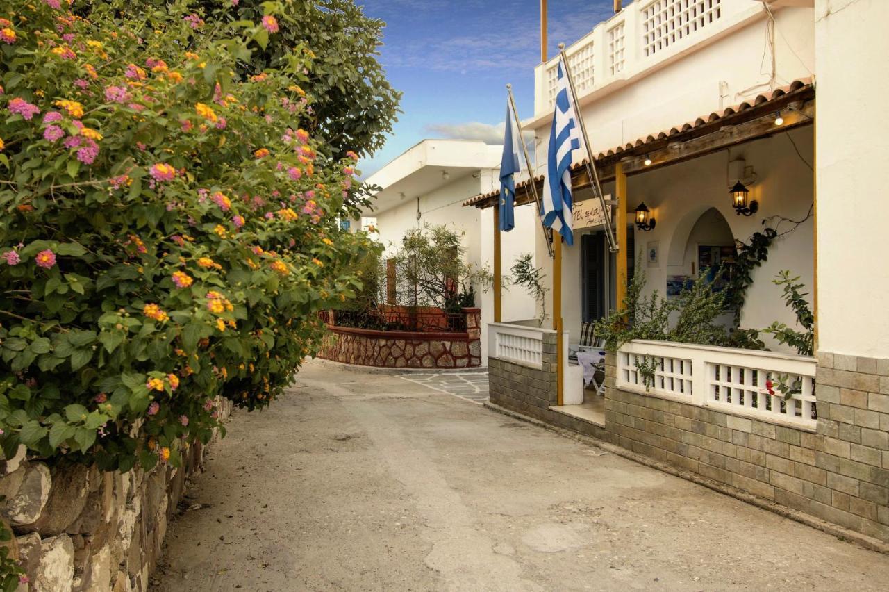 Semiramis Guesthouse Adámasz Kültér fotó