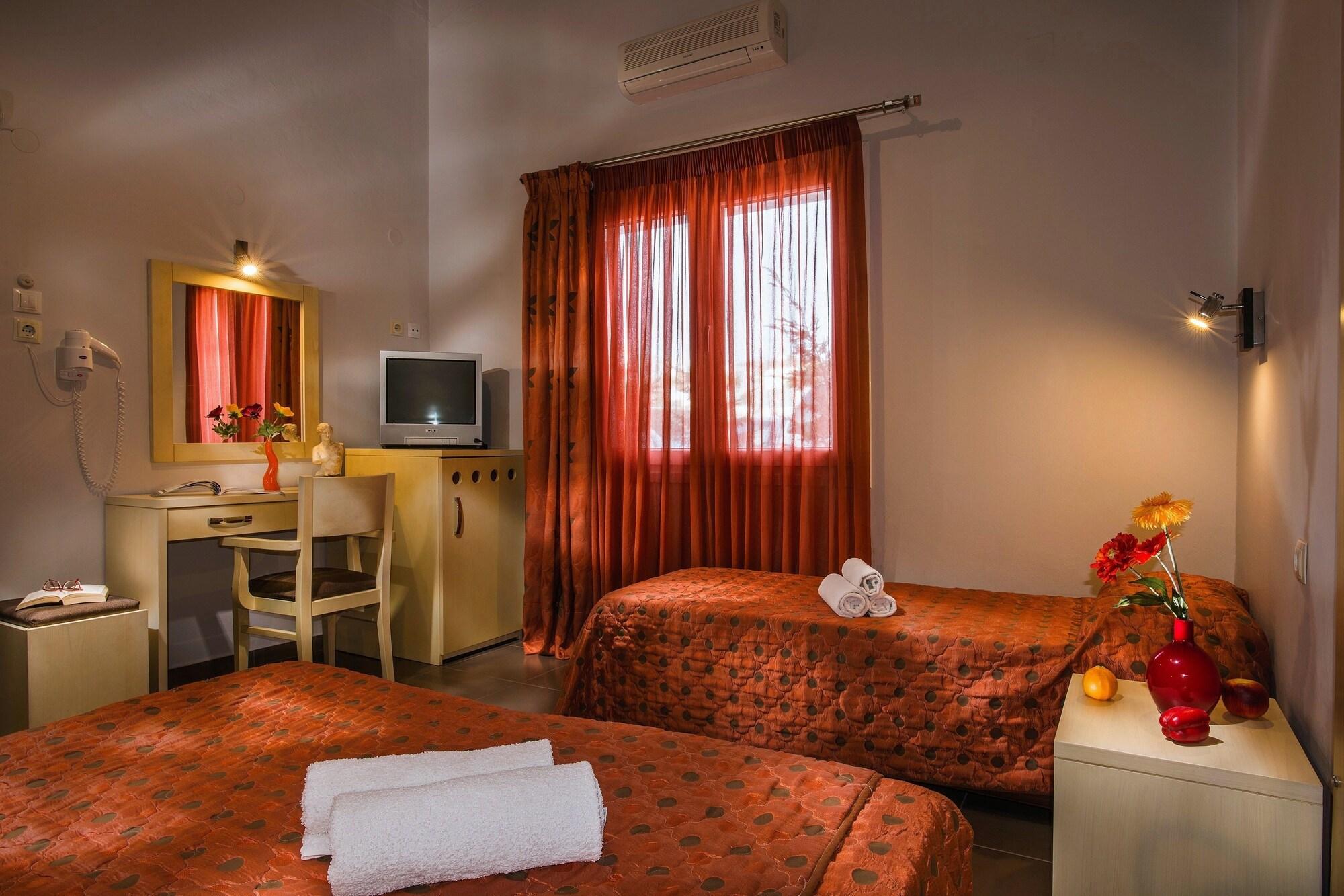 Semiramis Guesthouse Adámasz Kültér fotó