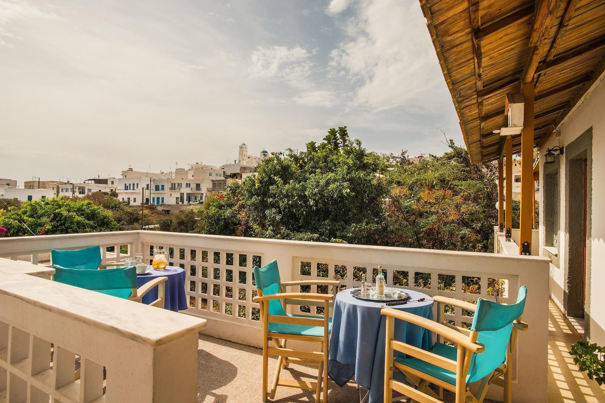 Semiramis Guesthouse Adámasz Kültér fotó