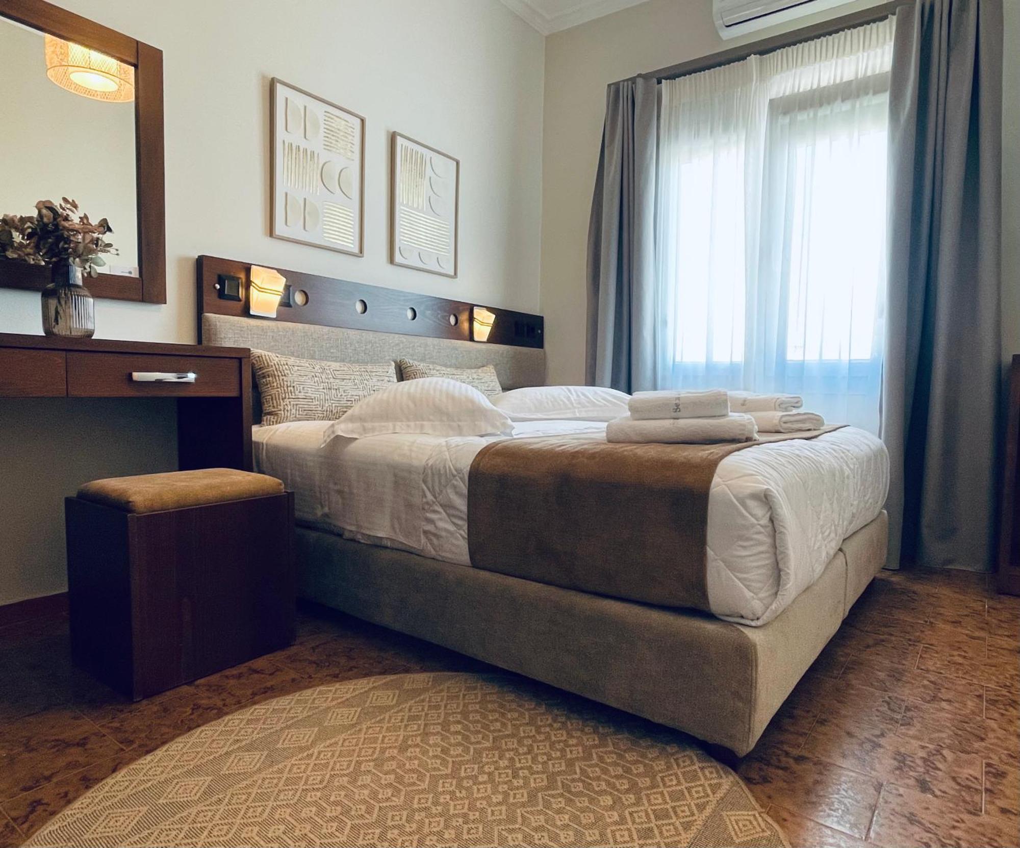 Semiramis Guesthouse Adámasz Kültér fotó